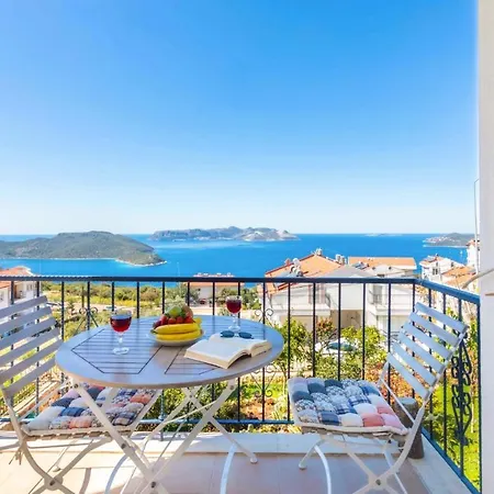Furnished Cozy Flat With Wide Sea View In