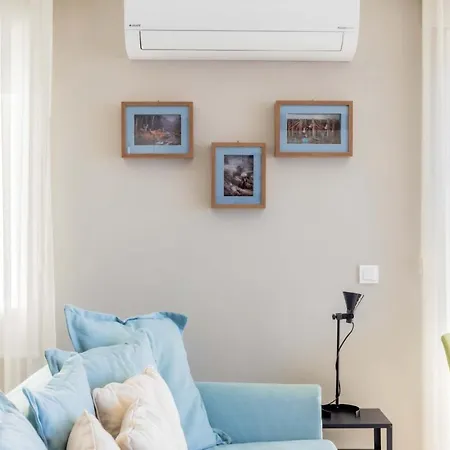 Furnished Cozy Flat With Wide Sea View In